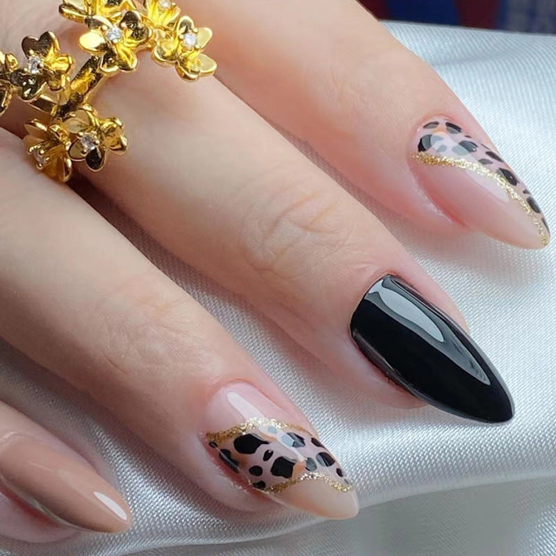 Lady Temperament Black Gold Leopard Nail Art