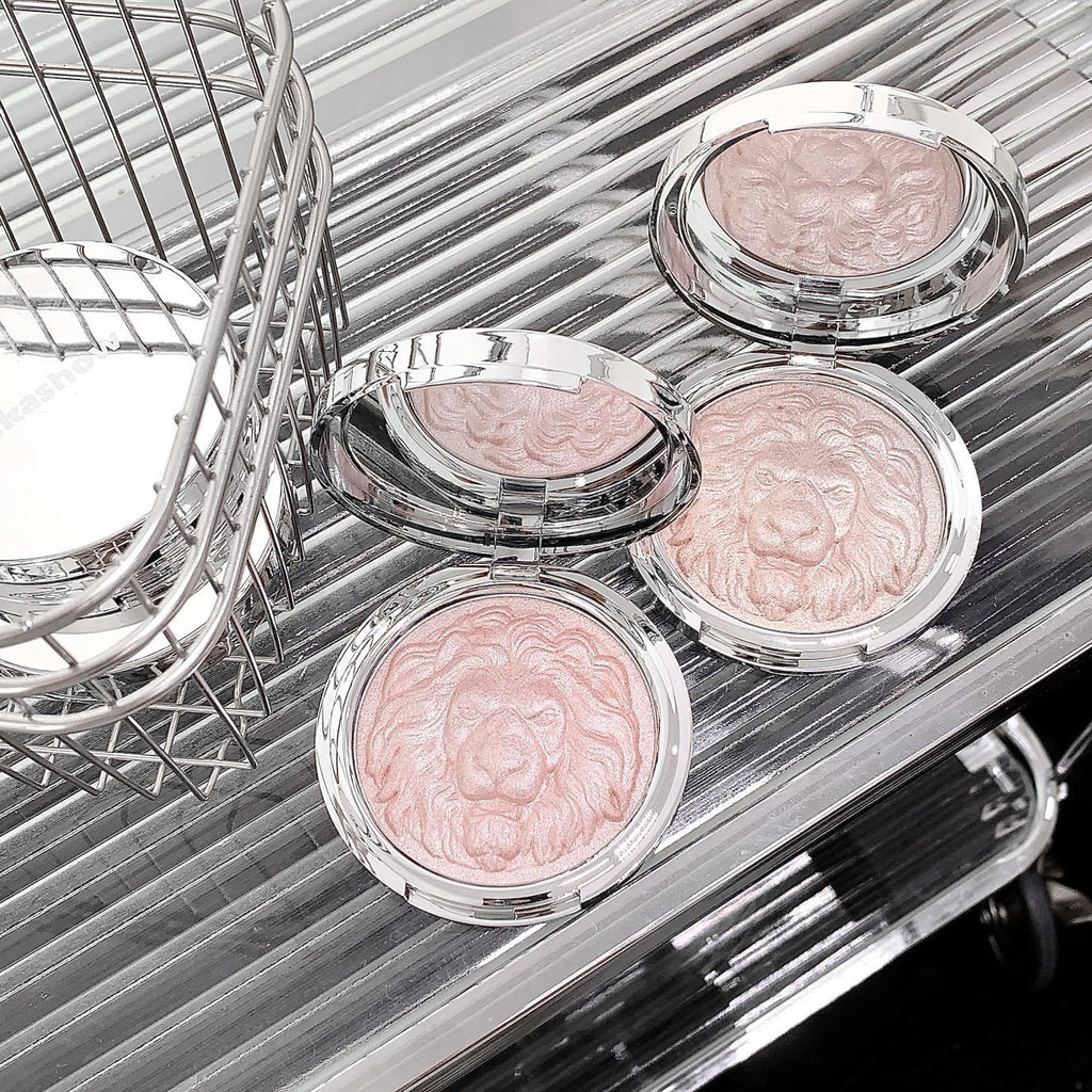 Women's Atmosphere Highlight Beauty Makeup