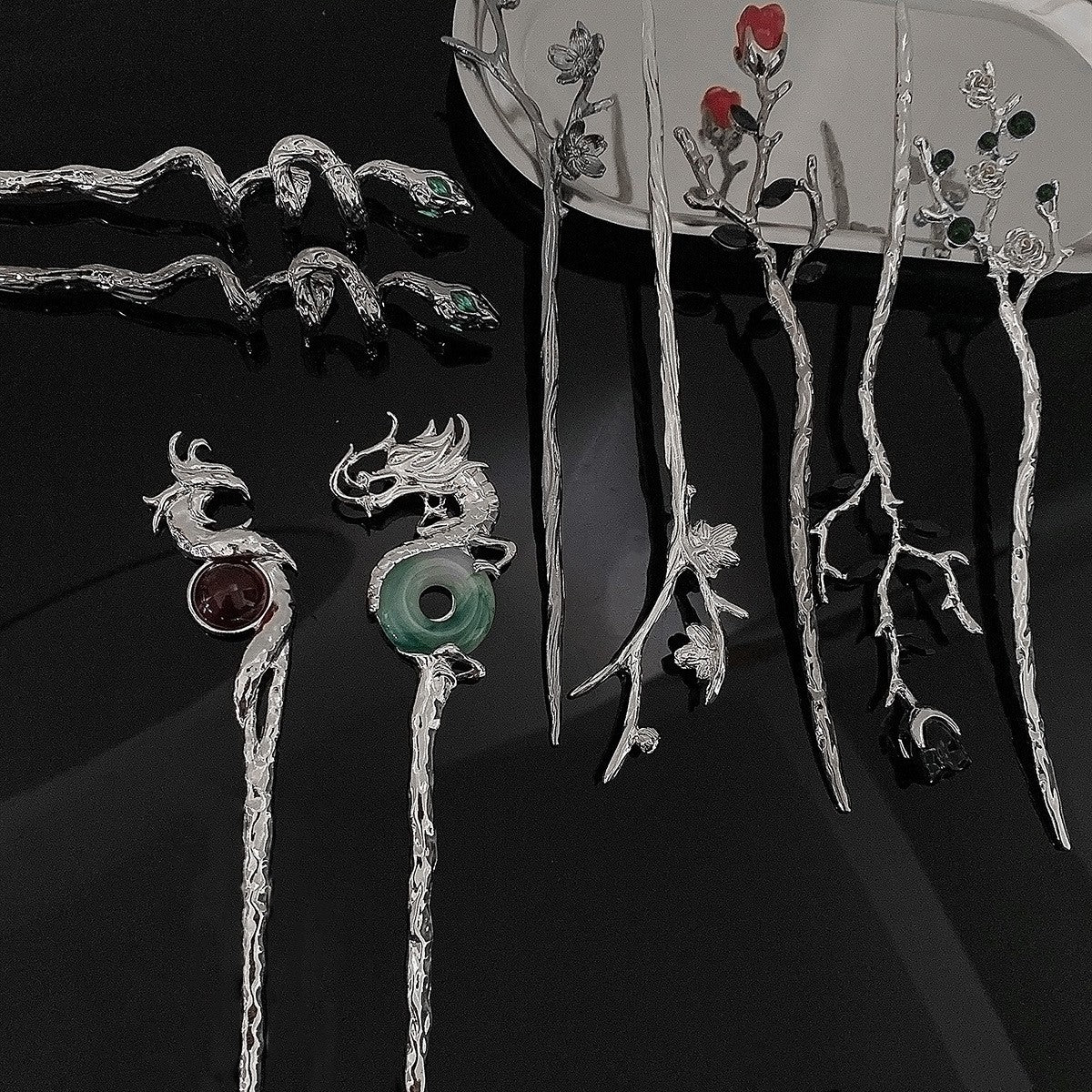 Moonstone Ancient Style Simple Female Fringed Hairpin