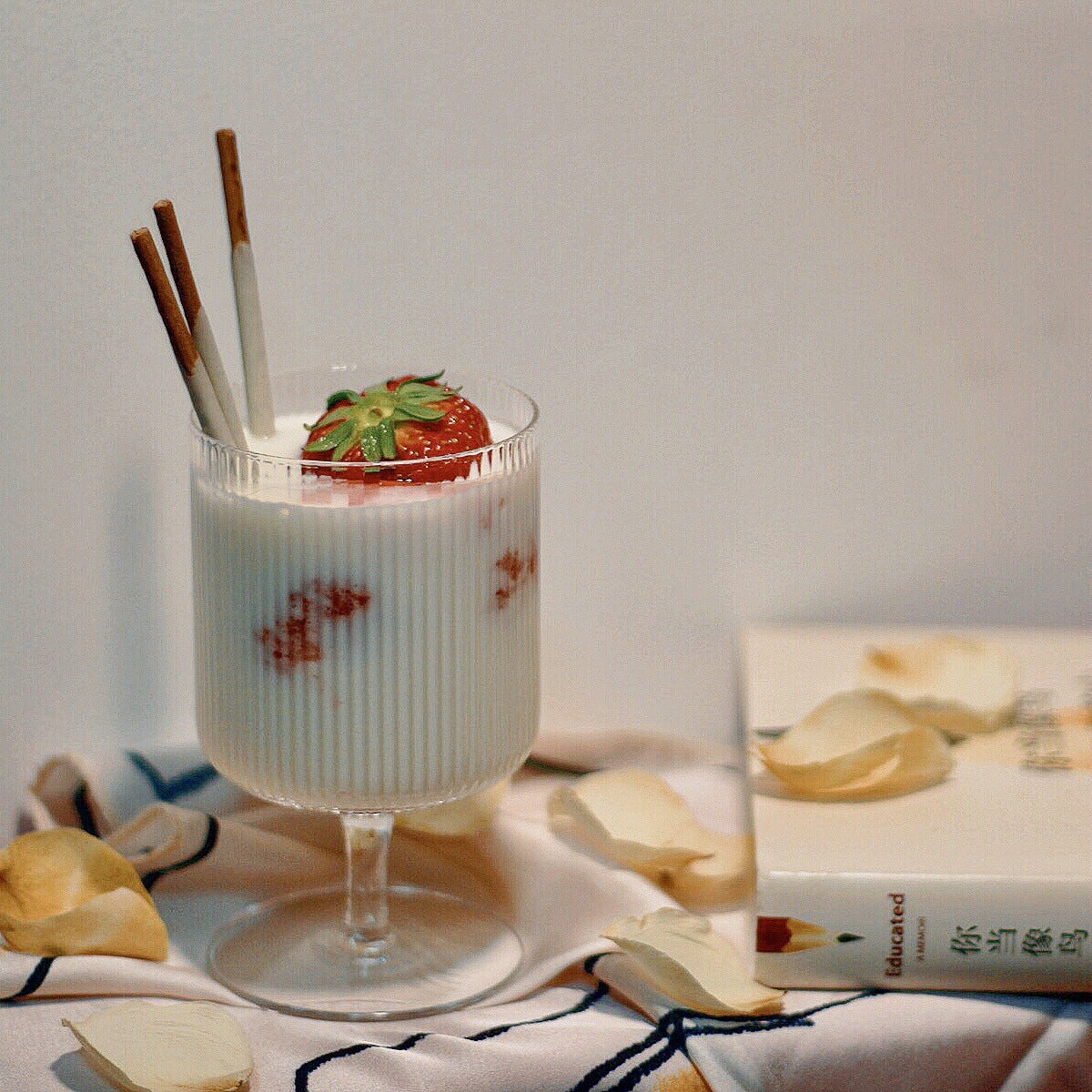 European Style Ice Cream Cup Short Glass