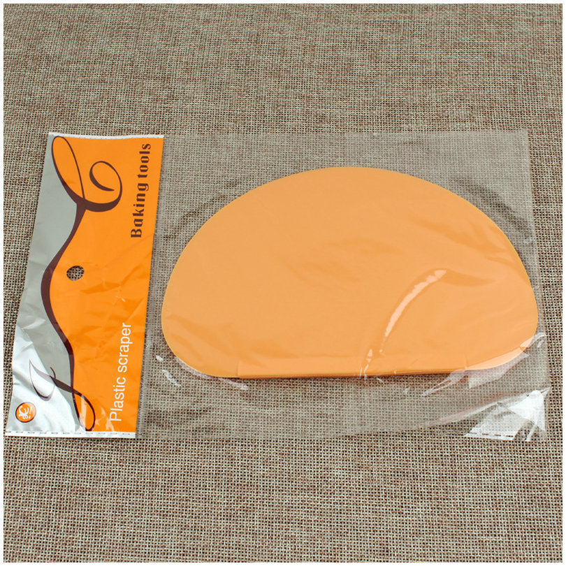 Soft Semi-circular Scraper DIY Cream Scraper