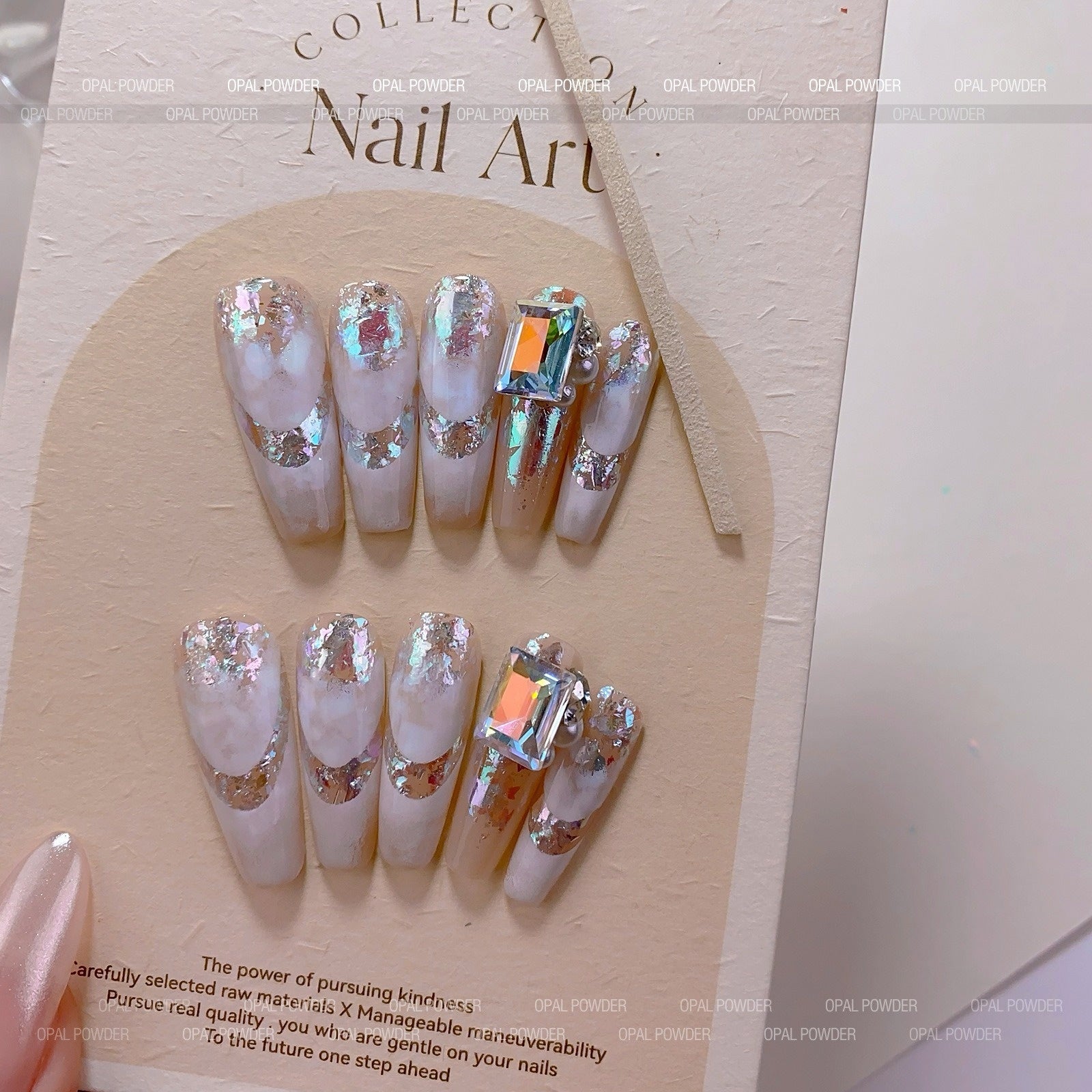 Nail Glitter Powder For A Dazzling Eye-catching Manicure