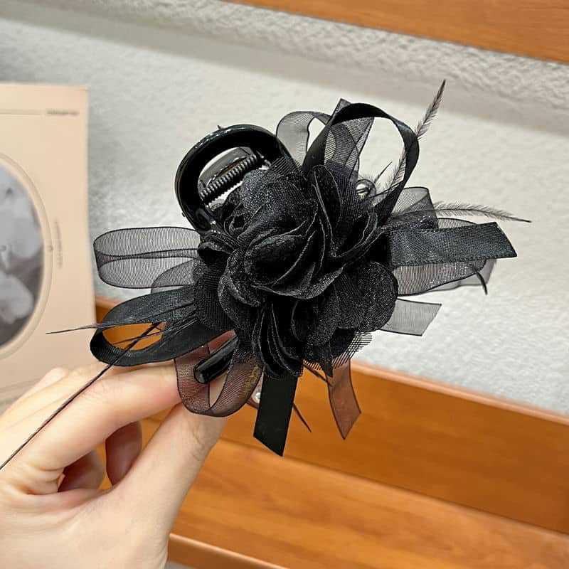 Camellia Feather Grip Female High Sense Head Clip Back Head