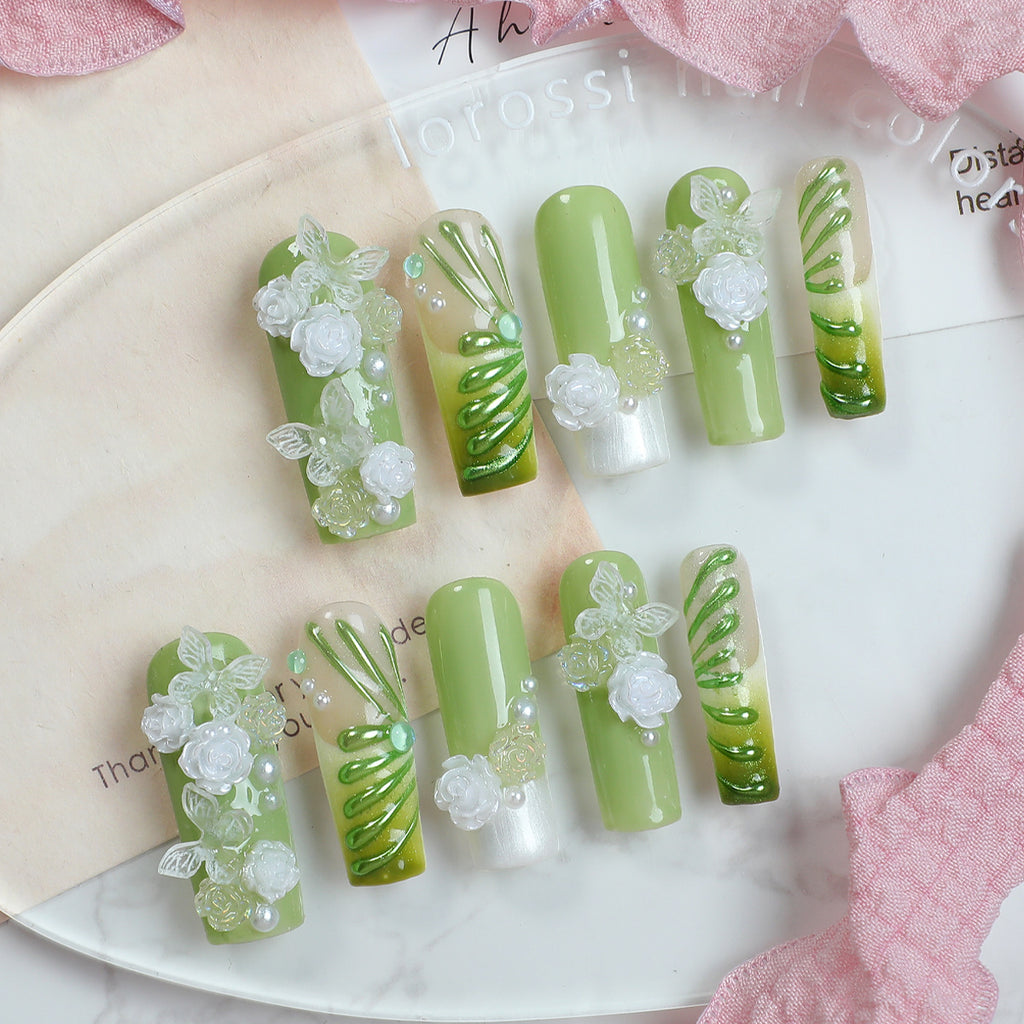 Handmade Wear Nail Painting Heavy Industry Heart Shape With Diamond
