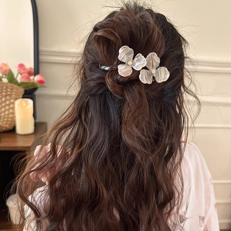 Retro Flower Back Head Updo Bobby Pin