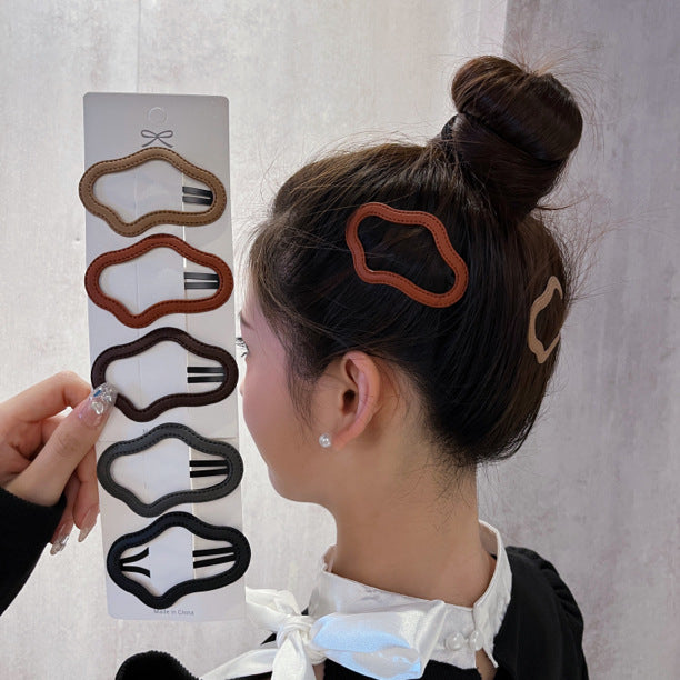 Female Leather Hollow Cloud Bangs Hair Clip