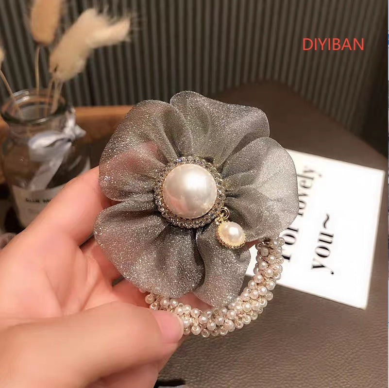 Delicate Pearl Flower Ball Hair Circle
