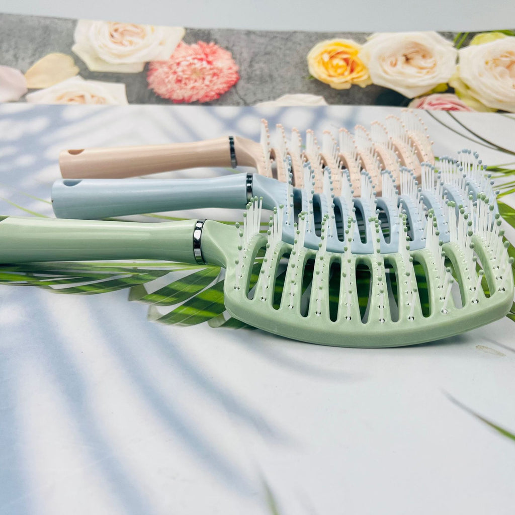 Home Plastic Curved Hollow Fluffy Styling Comb